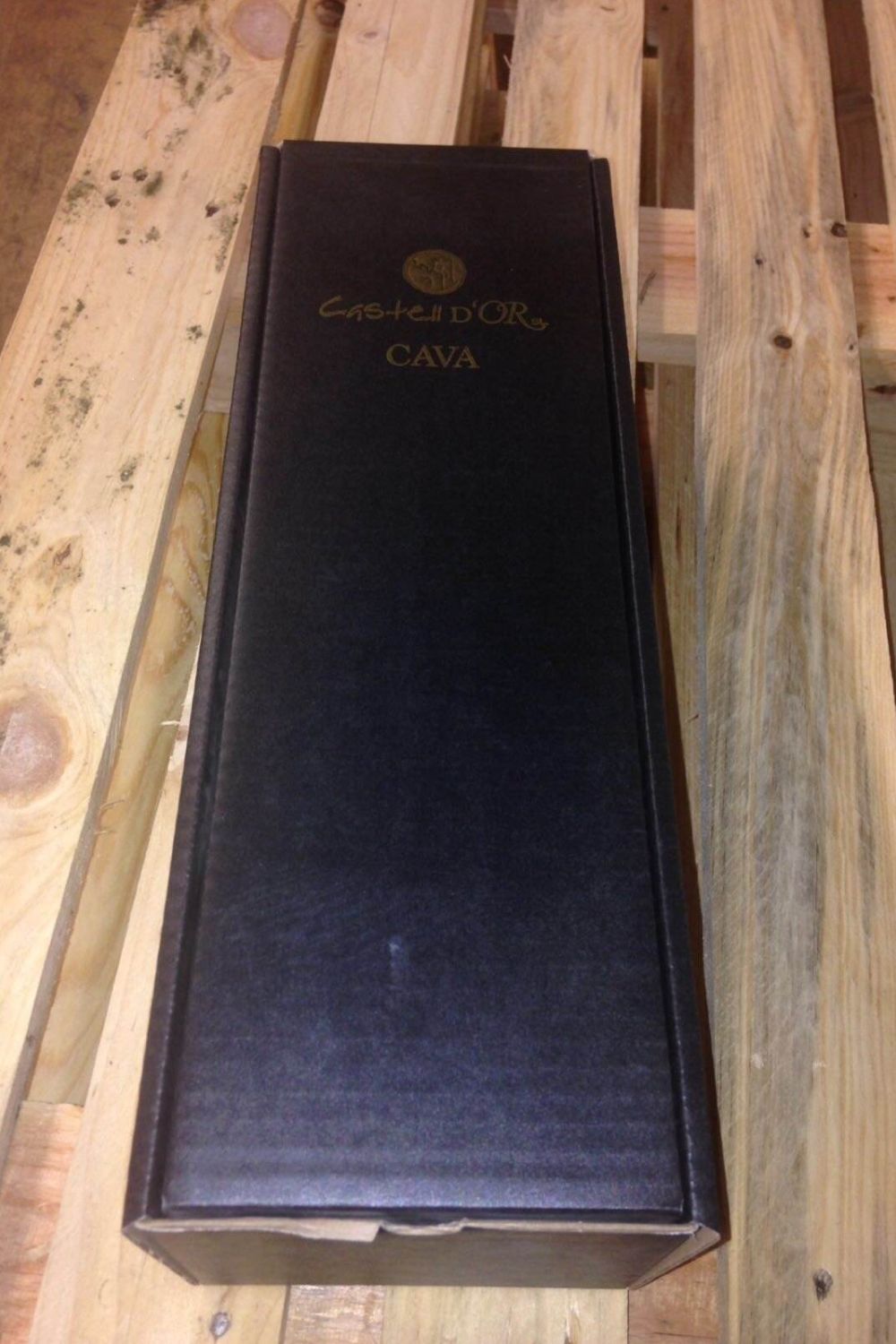 Gift Box 'Castell d'Or' 1 Magnum